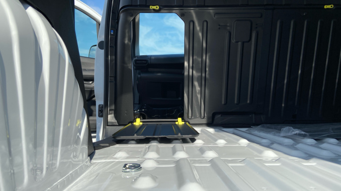 Vauxhall Combo Cargo Combo Diesel 1.5 Turbo D 100ps Prime Plus H1 Van - Image 26